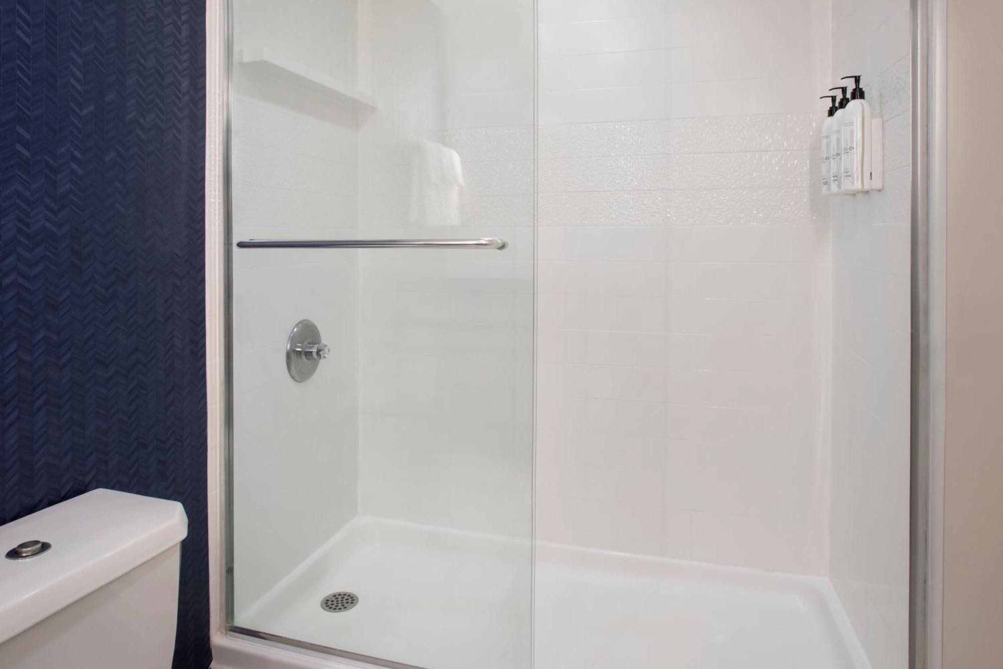 Fairfield By Marriott Rochester Henrietta/University Area מראה חיצוני תמונה