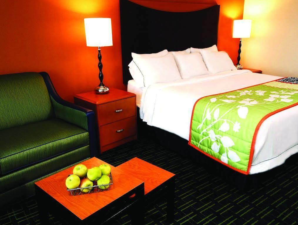 Fairfield By Marriott Rochester Henrietta/University Area מראה חיצוני תמונה
